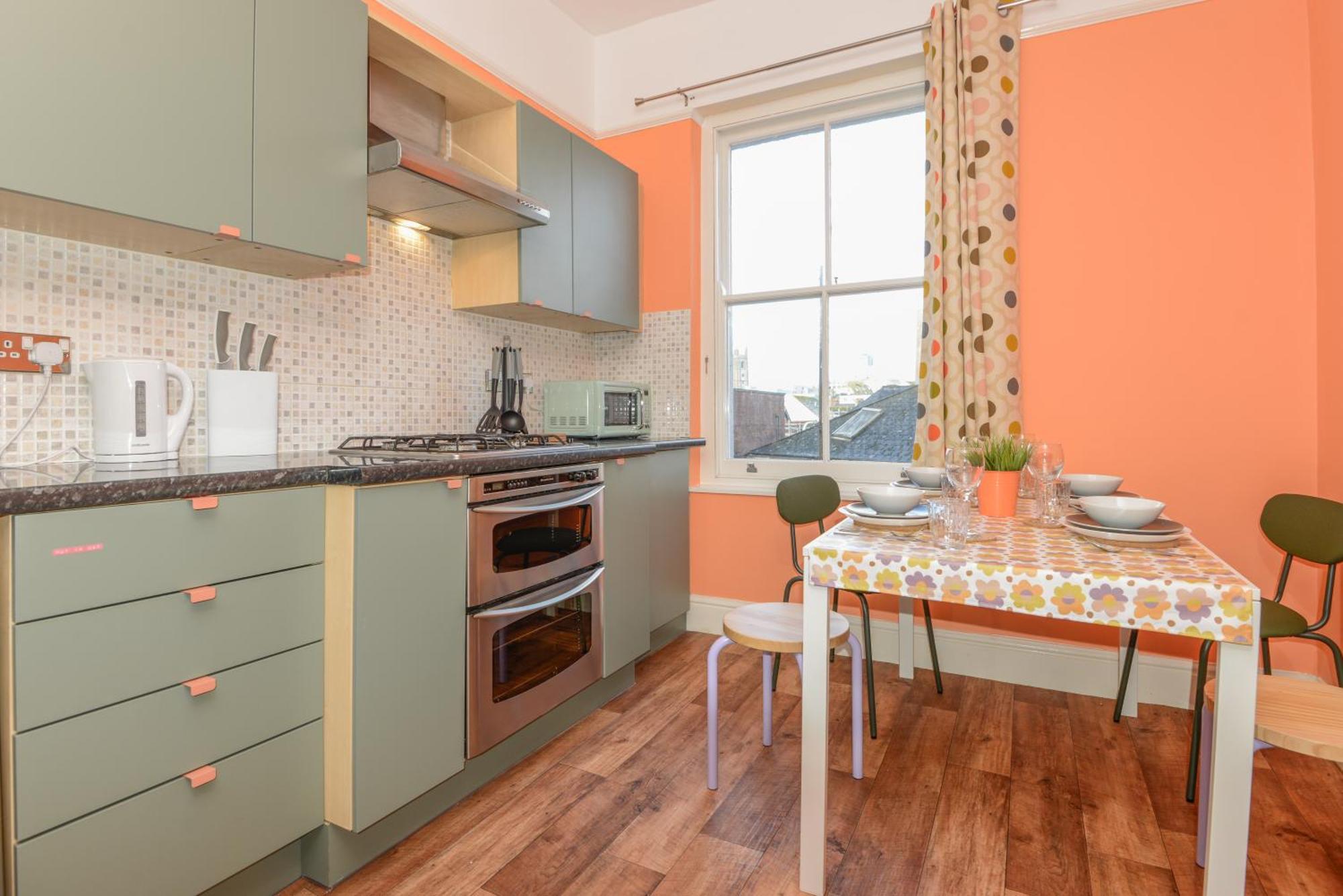 Harbour Court Plymouth - Free Parking - Tucked Away On The Barbican With Courtyard - By Ocean City Retreats Exterior foto