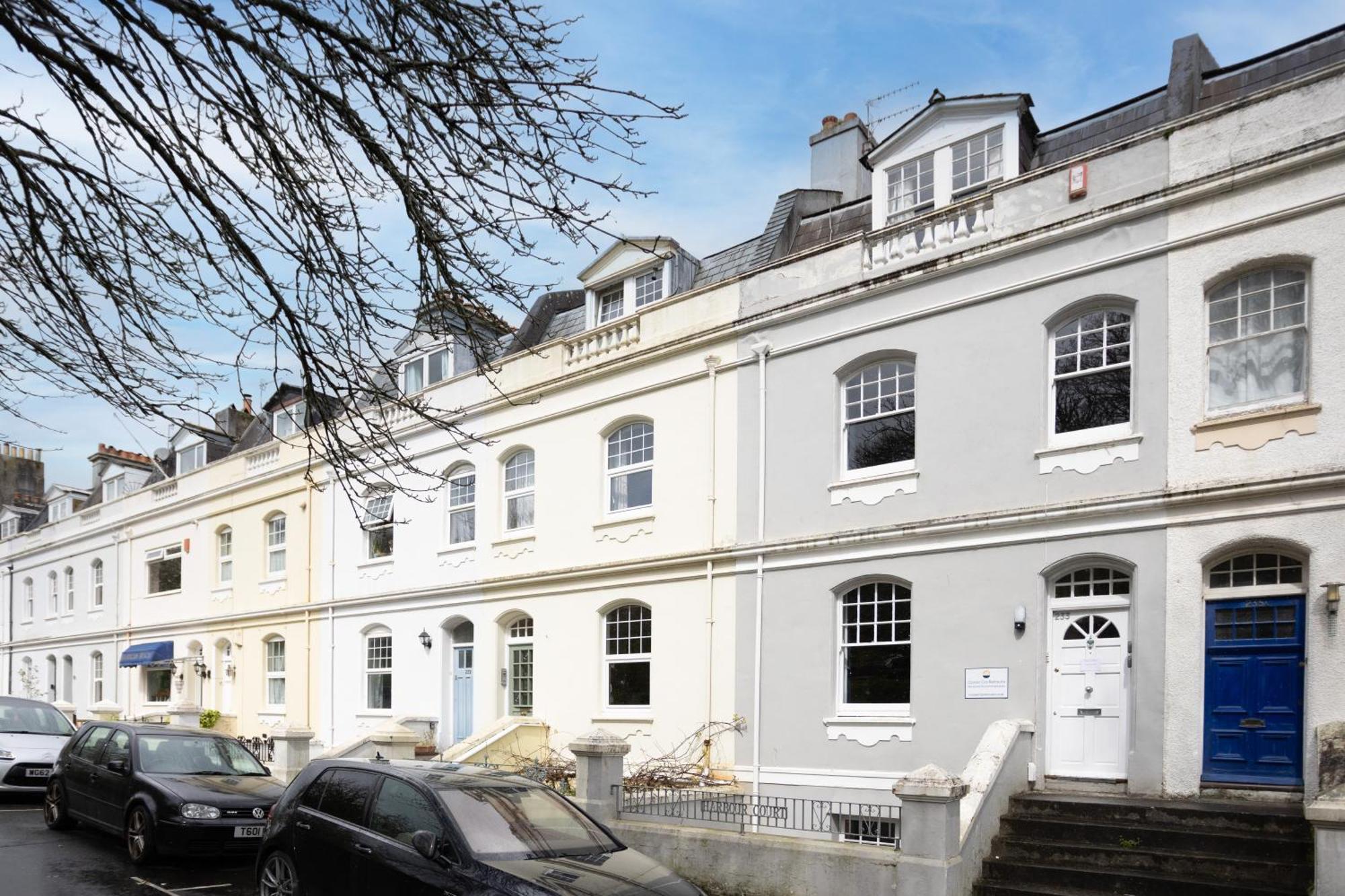 Harbour Court Plymouth - Free Parking - Tucked Away On The Barbican With Courtyard - By Ocean City Retreats Exterior foto